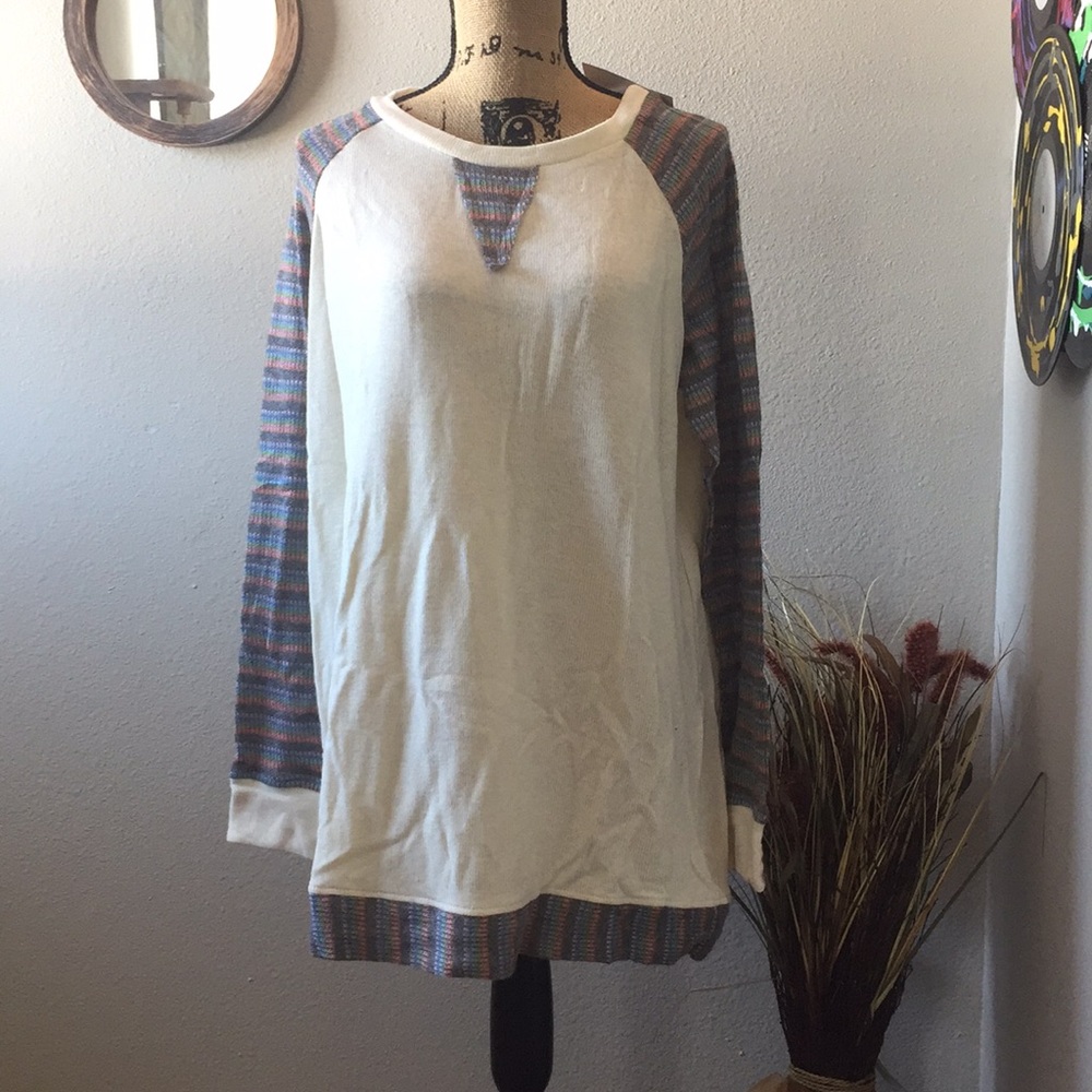 Glam Vault Knit Sweater Size Medium